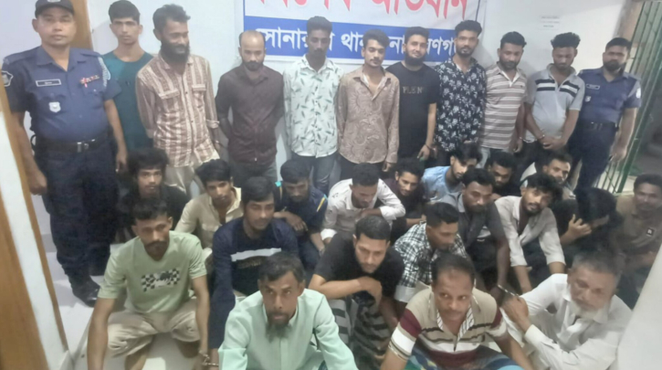 নারায়ণগঞ্জে পুলিশের বিশেষ অভিযানে গ্রেপ্তার ৭১, উদ্ধার ইয়াবা-গাঁজা ও চোলাই মদ