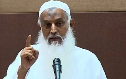 ধর্মীয় প্রতিষ্ঠানে নিপীড়ন ‘দুঃখজনক ও লজ্জাজনক’: ধর্মমন্ত্রী